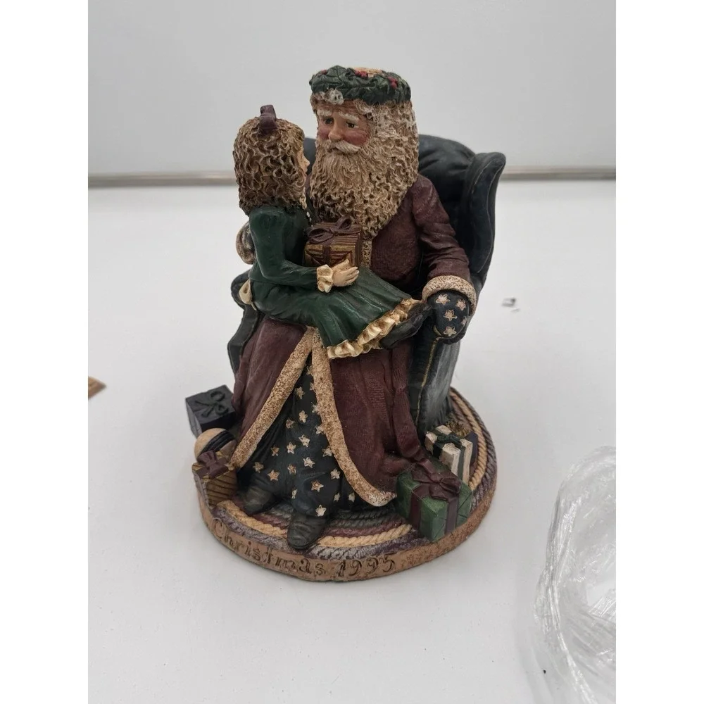 Vintage Nicholas And Victoria Figurine 1997 Santa Chair With Little Girl 7‎ Inch